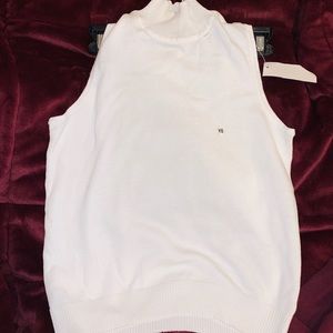 Gap white turtleneck